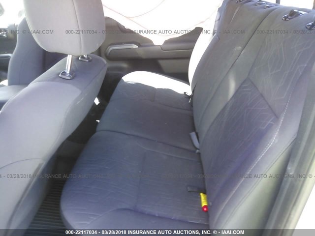3TMAZ5CN4HM048480 - 2017 TOYOTA TACOMA DBL CAB/SR5/TRD SPORT/OR GRAY photo 8