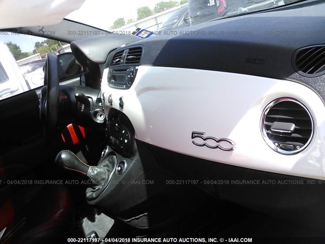 3C3CFFFH1CT380313 - 2012 FIAT 500 ABARTH WHITE photo 5