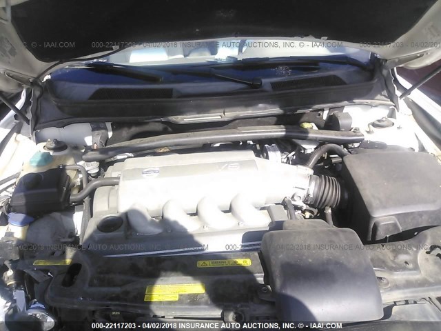 YV1CZ852351212169 - 2005 VOLVO XC90 V8 WHITE photo 10