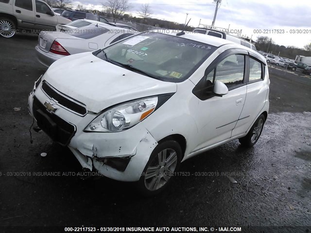 KL8CD6S99DC521487 - 2013 CHEVROLET SPARK 1LT WHITE photo 2