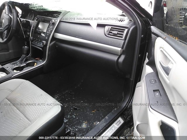 4T1BF1FK3FU102475 - 2015 TOYOTA CAMRY LE/XLE/SE/XSE BLACK photo 5