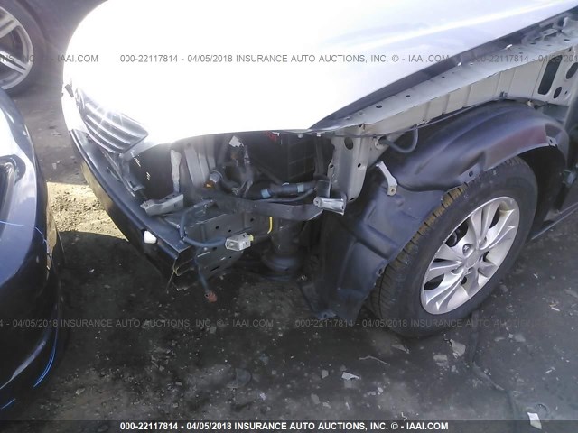 4T1BF32K25U619718 - 2005 TOYOTA CAMRY LE/XLE/SE GRAY photo 6