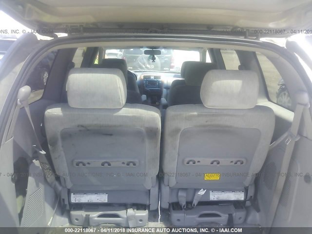 KNDUP132456748853 - 2005 KIA SEDONA EX/LX GRAY photo 6