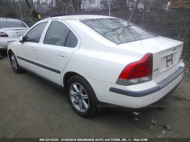 YV1RS58D412005059 - 2001 VOLVO S60 2.4T WHITE photo 3