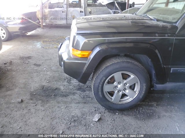 1J8HG48K66C271656 - 2006 JEEP COMMANDER BLACK photo 6