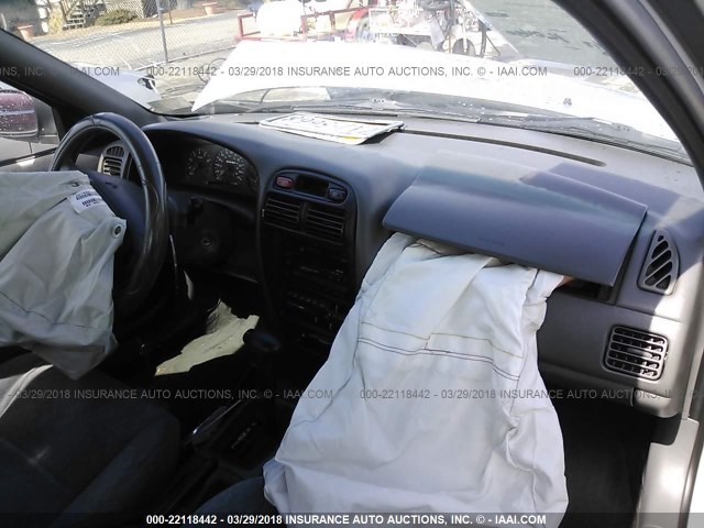 JS2GB41S015200340 - 2001 SUZUKI ESTEEM GL/GLX/GLX SPORT SILVER photo 5