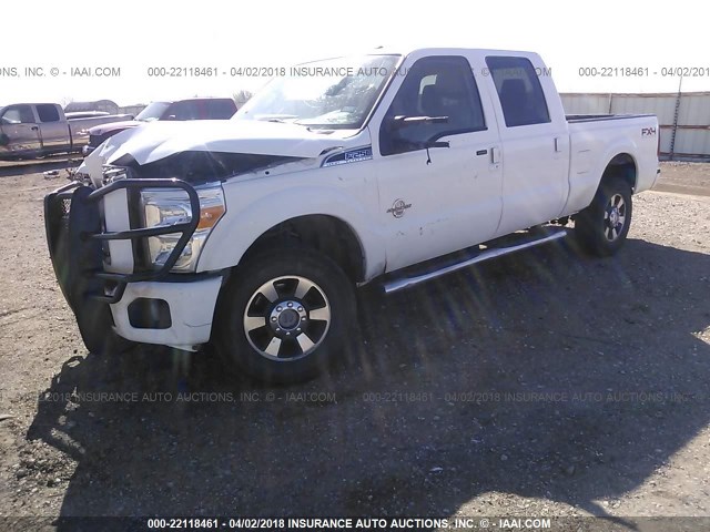 1FT7W2BT1BEC05719 - 2011 FORD F250 SUPER DUTY WHITE photo 2