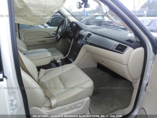 1GYEC63838R228593 - 2008 CADILLAC ESCALADE LUXURY Ağ foto 5