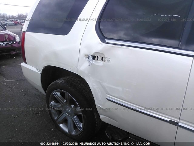 1GYEC63838R228593 - 2008 CADILLAC ESCALADE LUXURY WHITE photo 6