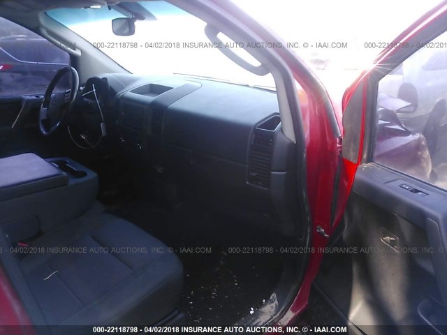 1N6BA07D78N358691 - 2008 NISSAN TITAN XE/SE/LE RED photo 5