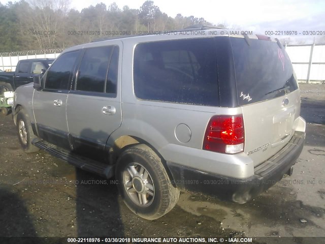 1FMPU15L33LB06193 - 2003 FORD EXPEDITION XLT SILVER photo 3