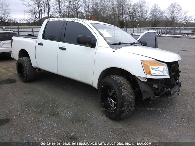 1N6AA07D28N348808 - 2008 NISSAN TITAN XE/SE/LE WHITE photo 1