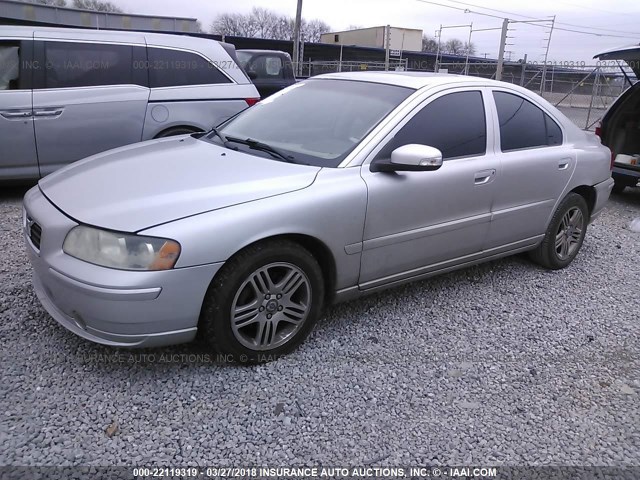 YV1RS592772610697 - 2007 VOLVO S60 2.5T SILVER photo 2