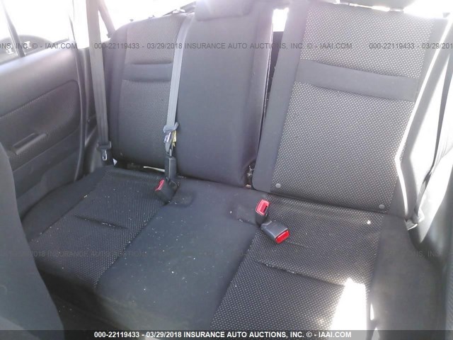 JTLKT334350204058 - 2005 TOYOTA SCION XB WHITE photo 8