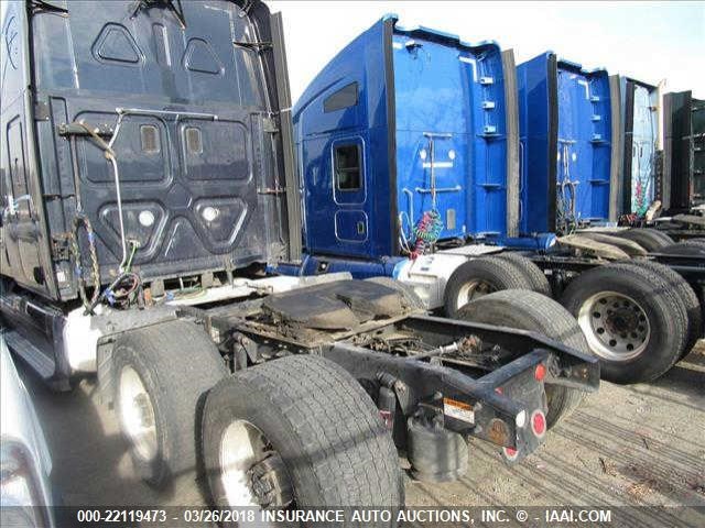 1FUJGLDR2CSBA3642 - 2012 FREIGHTLINER CASCADIA 125  Unknown photo 3