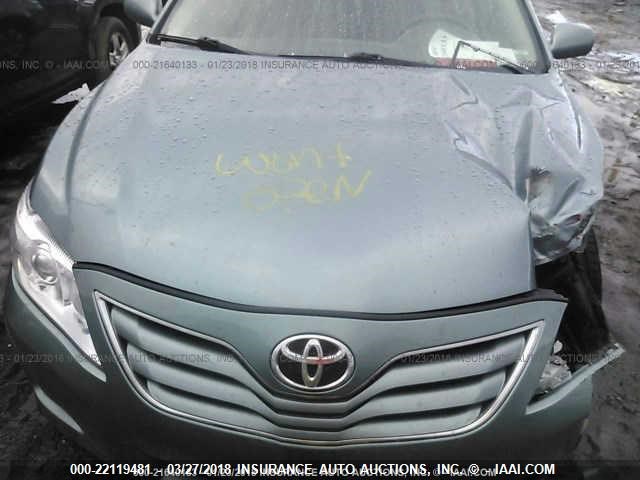 4T1BF3EK9AU558048 - 2010 TOYOTA CAMRY SE/LE/XLE Light Blue photo 10