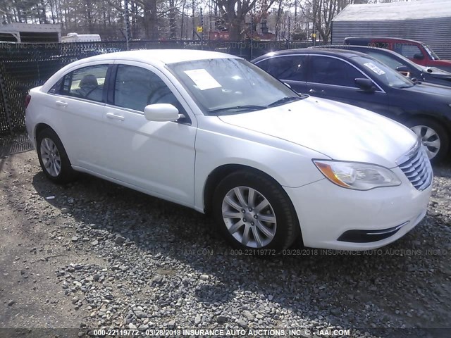 1C3BC1FB5BN549623 - 2011 CHRYSLER 200 WHITE photo 1