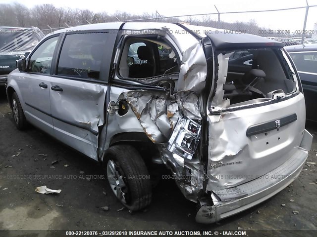 1D8HN44H58B185353 - 2008 DODGE GRAND CARAVAN SE SILVER photo 3