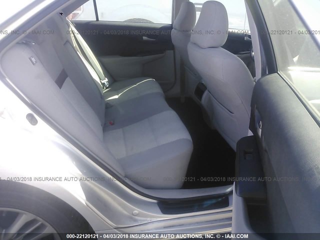 4T1BF1FK1DU256485 - 2013 TOYOTA CAMRY L/SE/LE/XLE 银色 照片 8