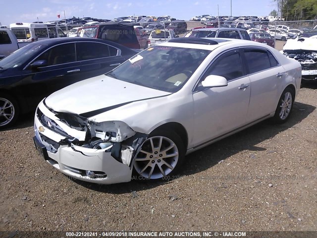 1G1ZE5E71AF252066 - 2010 CHEVROLET MALIBU LTZ WHITE photo 2