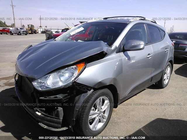 KM8JU3AC6CU480475 - 2012 HYUNDAI TUCSON GLS/LIMITED GRAY photo 2