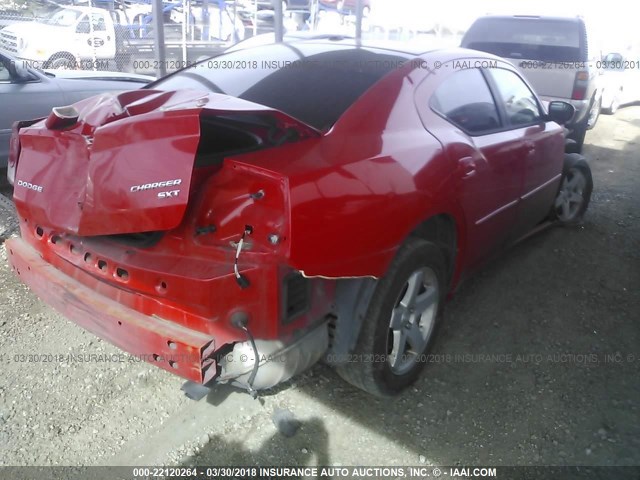 2B3CA3CVXAH242392 - 2010 DODGE CHARGER SXT RED photo 4