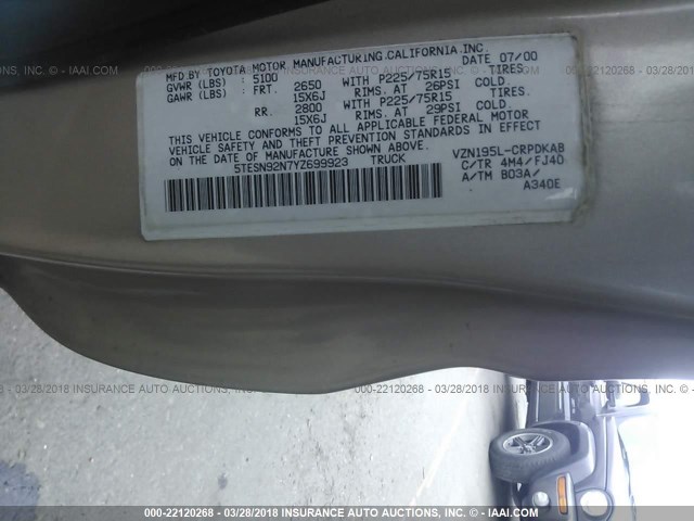 5TESN92N7YZ699923 - 2000 TOYOTA TACOMA XTRACAB PRERUNNER ოქროსფერი ფოტო 9