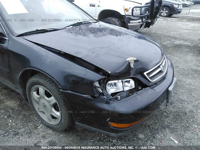 19UYA1154VL018508 - 1997 ACURA 2.2CL BLACK photo 6