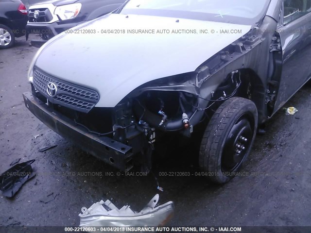 2T1KR30E28C704648 - 2008 TOYOTA COROLLA MATRIX XR GRAY photo 6