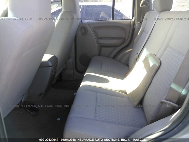 1J4GL48K77W693217 - 2007 JEEP LIBERTY SPORT 香槟色 照片 8