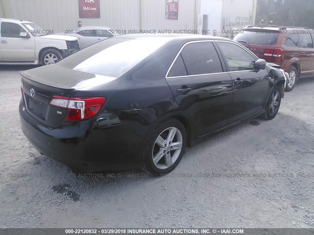 4T1BF1FK8CU134169 - 2012 TOYOTA CAMRY SE/LE/XLE BLACK photo 4