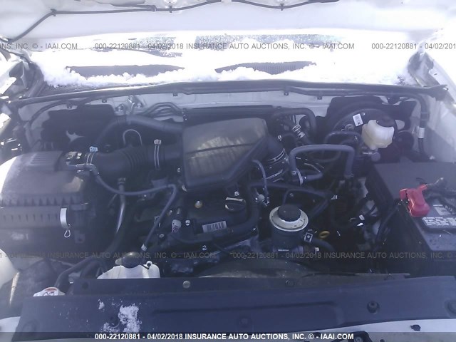 5TFRX5GN4HX096672 - 2017 TOYOTA TACOMA ACCESS CAB/SR/SR5 თეთრი ფოტო 10