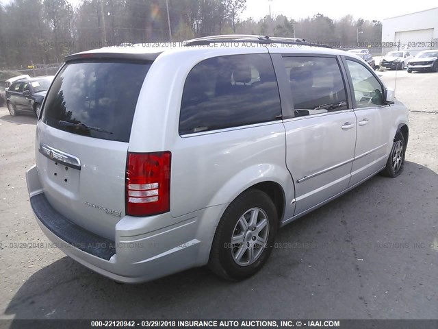 2A4RR5D18AR315353 - 2010 CHRYSLER TOWN & COUNTRY TOURING SILVER photo 4