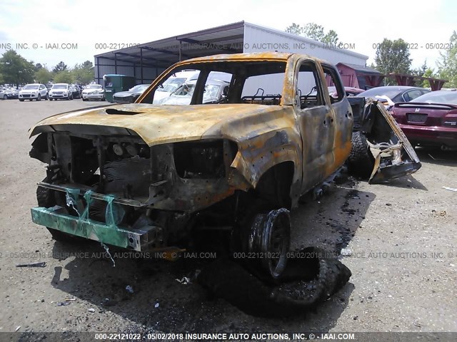 3TMDZ5BN3HM023102 - 2017 TOYOTA TACOMA DBL CAB/SR5/TRD SPORT/OR BROWN photo 2