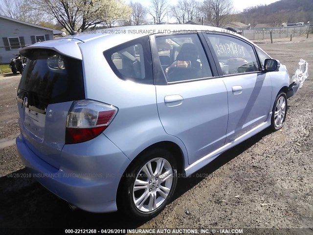 JHMGE88439C007055 - 2009 HONDA FIT SPORT BLUE photo 4