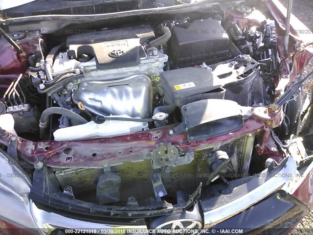 4T1BF1FKXHU703739 - 2017 TOYOTA CAMRY LE/XLE/SE/XSE მუქწითელი ფოტო 10