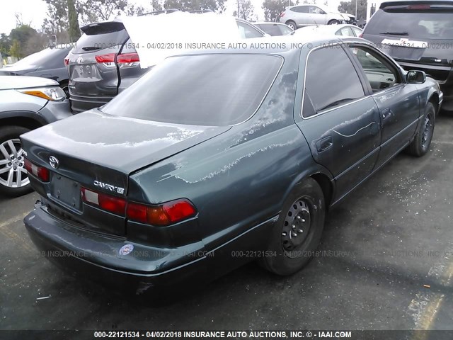 JT2BG22K7W0247502 - 1998 TOYOTA CAMRY CE/LE/XLE Dark Blue photo 4