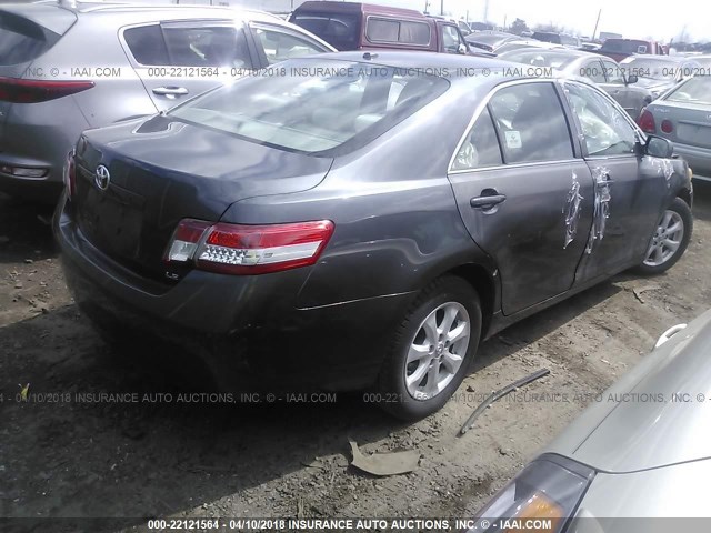 4T1BF3EK7AU576077 - 2010 TOYOTA CAMRY SE/LE/XLE 灰色 照片 4