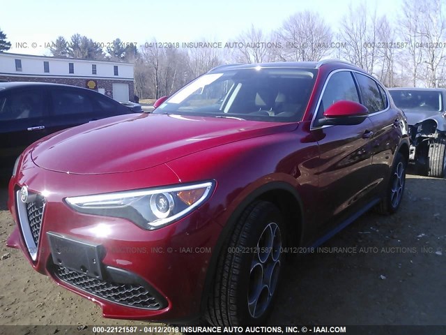 ZASFAKAN0J7B75412 - 2018 ALFA ROMEO STELVIO RED photo 2