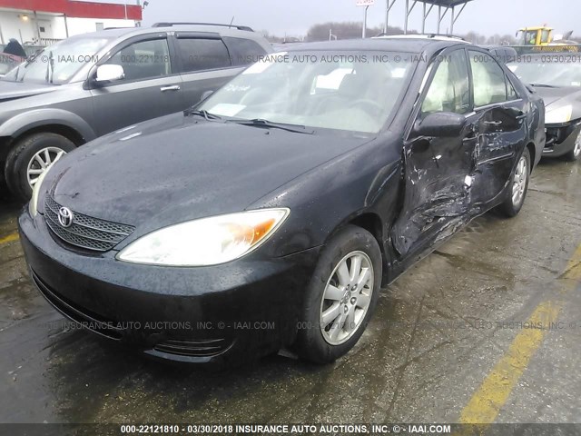 4T1BE30K22U094113 - 2002 TOYOTA CAMRY LE/XLE/SE შავი ფოტო 6