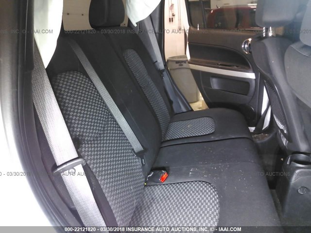 3GNBAAFW7BS533537 - 2011 CHEVROLET HHR LS WHITE photo 8