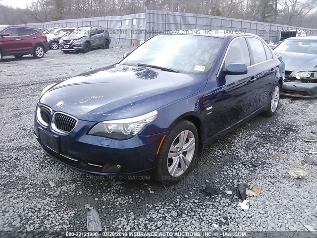 WBANV13529C155422 - 2009 BMW 528 XI BLUE photo 2