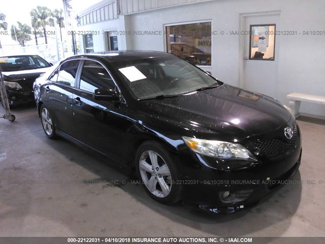 4T1BF3EK8BU224949 - 2011 TOYOTA CAMRY SE/LE/XLE BLACK photo 1