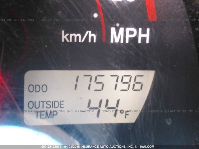 2T1KR32E25C399354 - 2005 TOYOTA COROLLA MATRIX XR BLUE photo 7