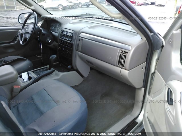 1J4GX48S54C121385 - 2004 JEEP GRAND CHEROKEE LAREDO/COLUMBIA/FREEDOM 银色 照片 5