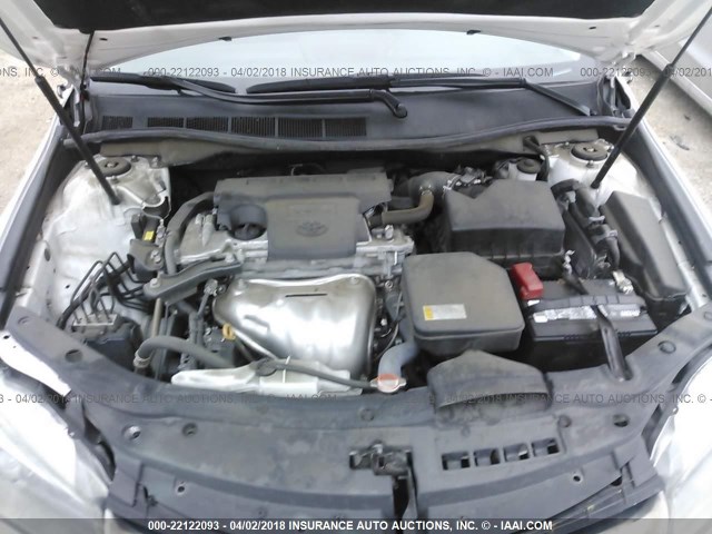 4T1BF1FK3GU143593 - 2016 TOYOTA CAMRY LE/XLE/SE/XSE SILVER photo 10