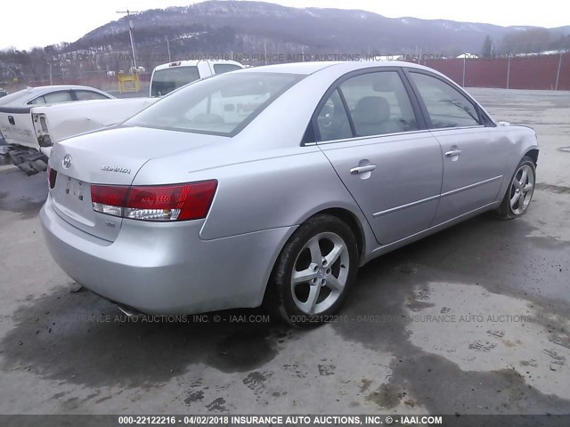 5NPEU46FX6H054821 - 2006 HYUNDAI SONATA GLS/LX SILVER photo 4