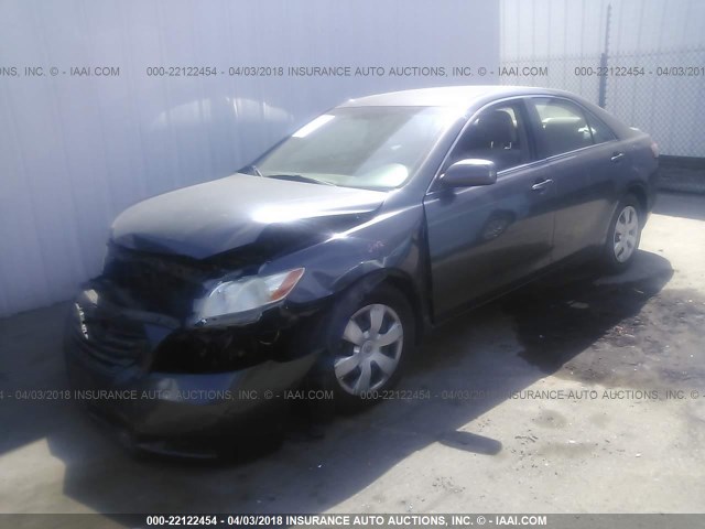 4T1BE46K28U196680 - 2008 TOYOTA CAMRY CE/LE/XLE/SE GRAY photo 2