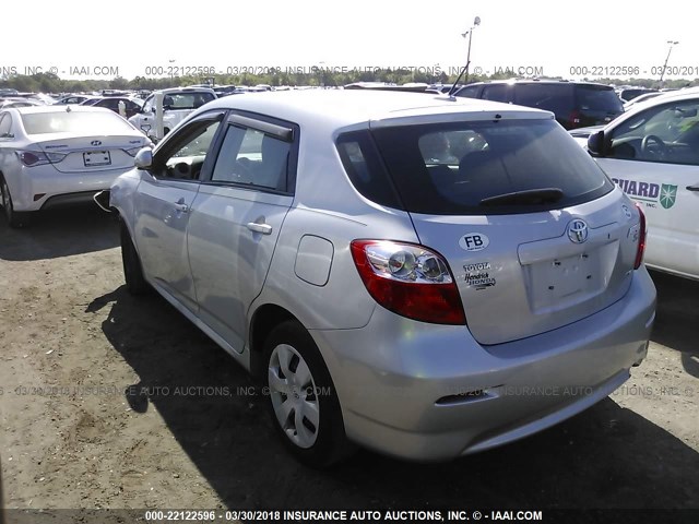 2T1LE40E79C003630 - 2009 TOYOTA COROLLA MATRIX S SILVER photo 3