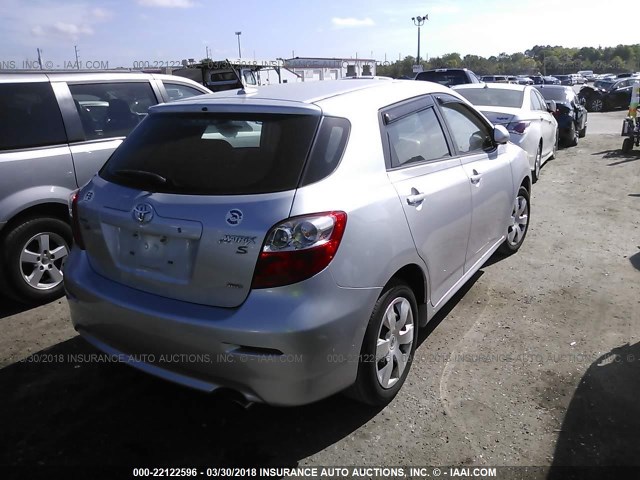 2T1LE40E79C003630 - 2009 TOYOTA COROLLA MATRIX S SILVER photo 4